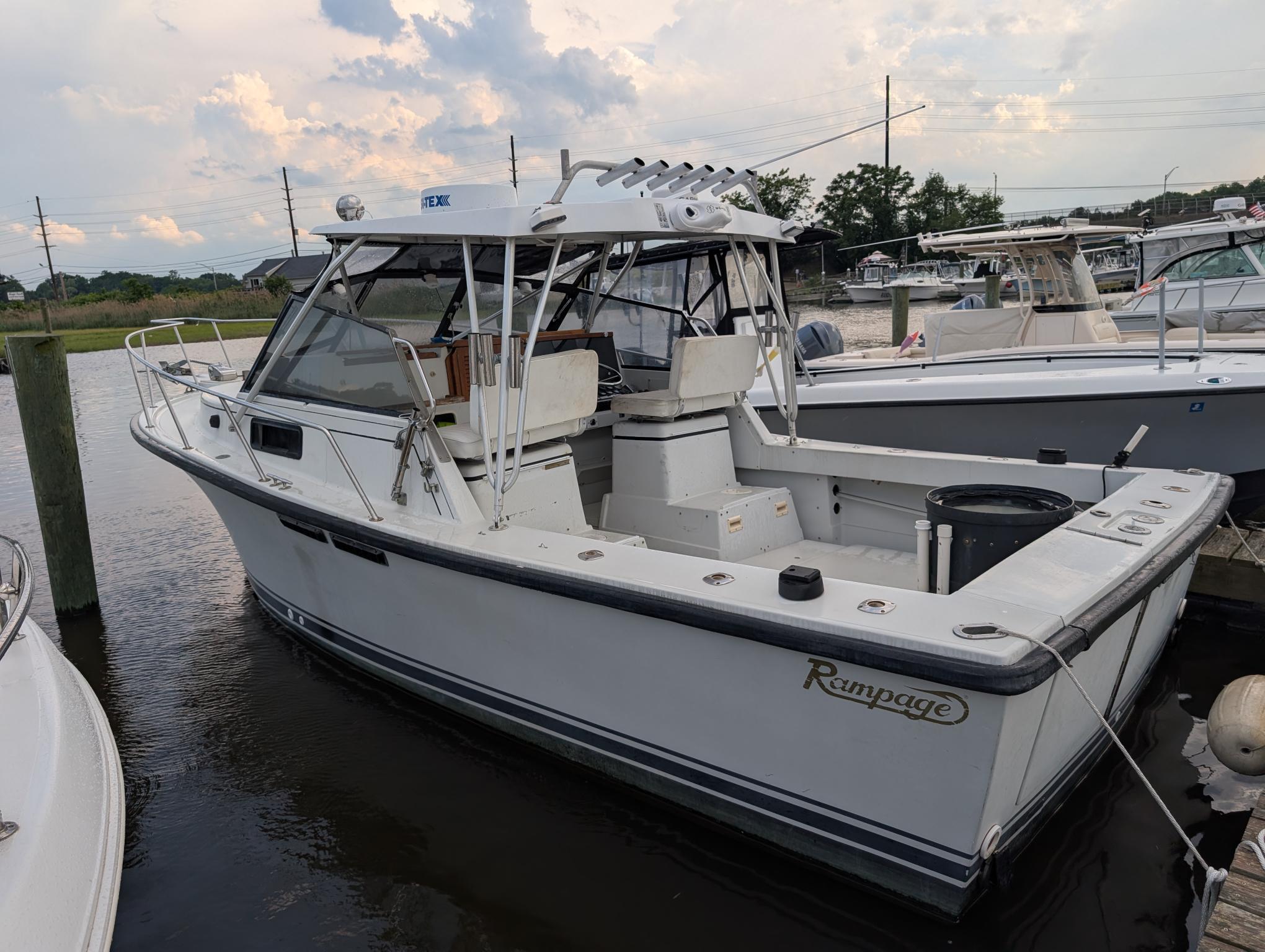 1988 Rampage 28 Sportsman in union beach NJ