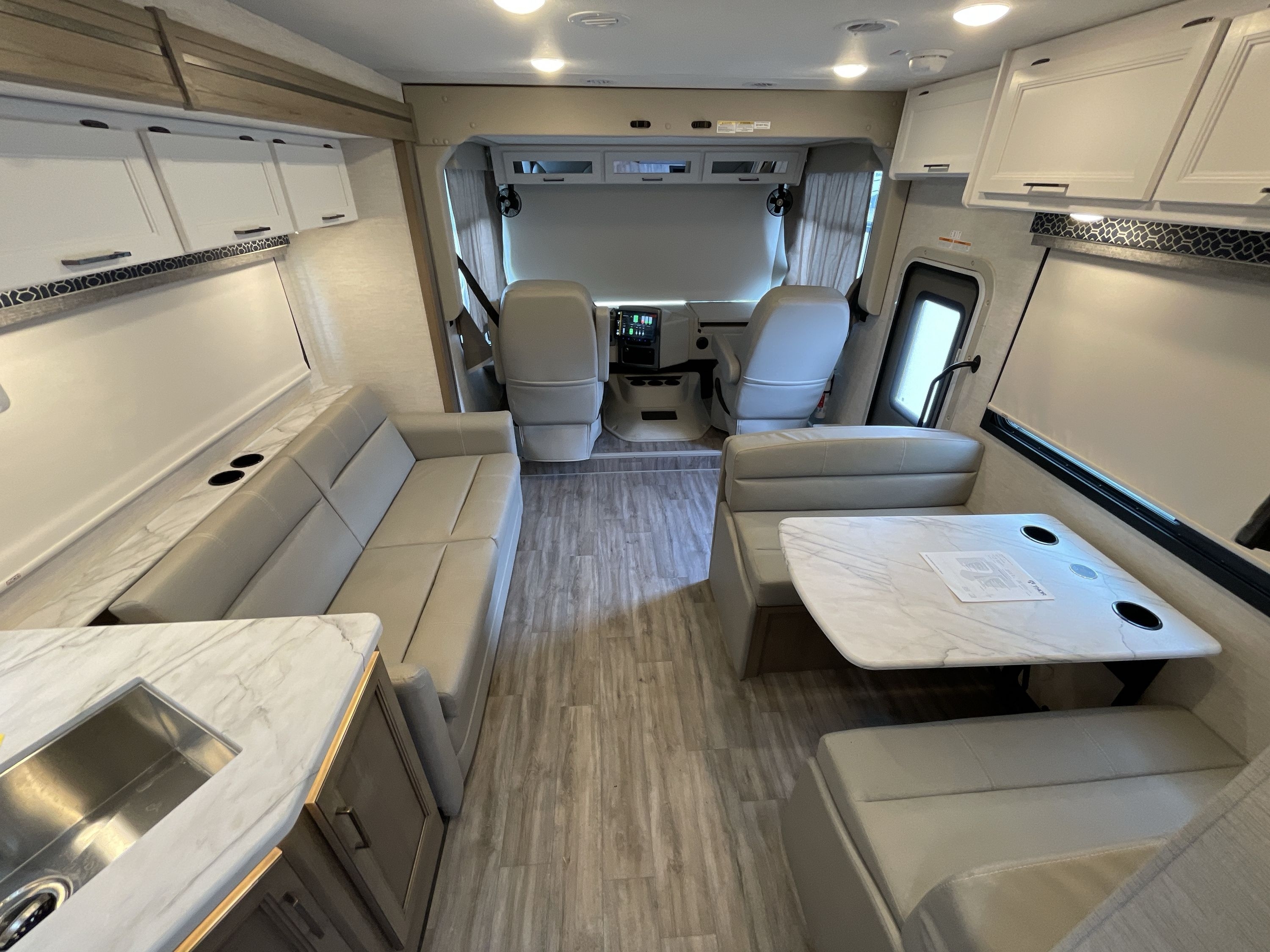 2026 Thor FREEDOM TRAVELER A29 in monticello MN