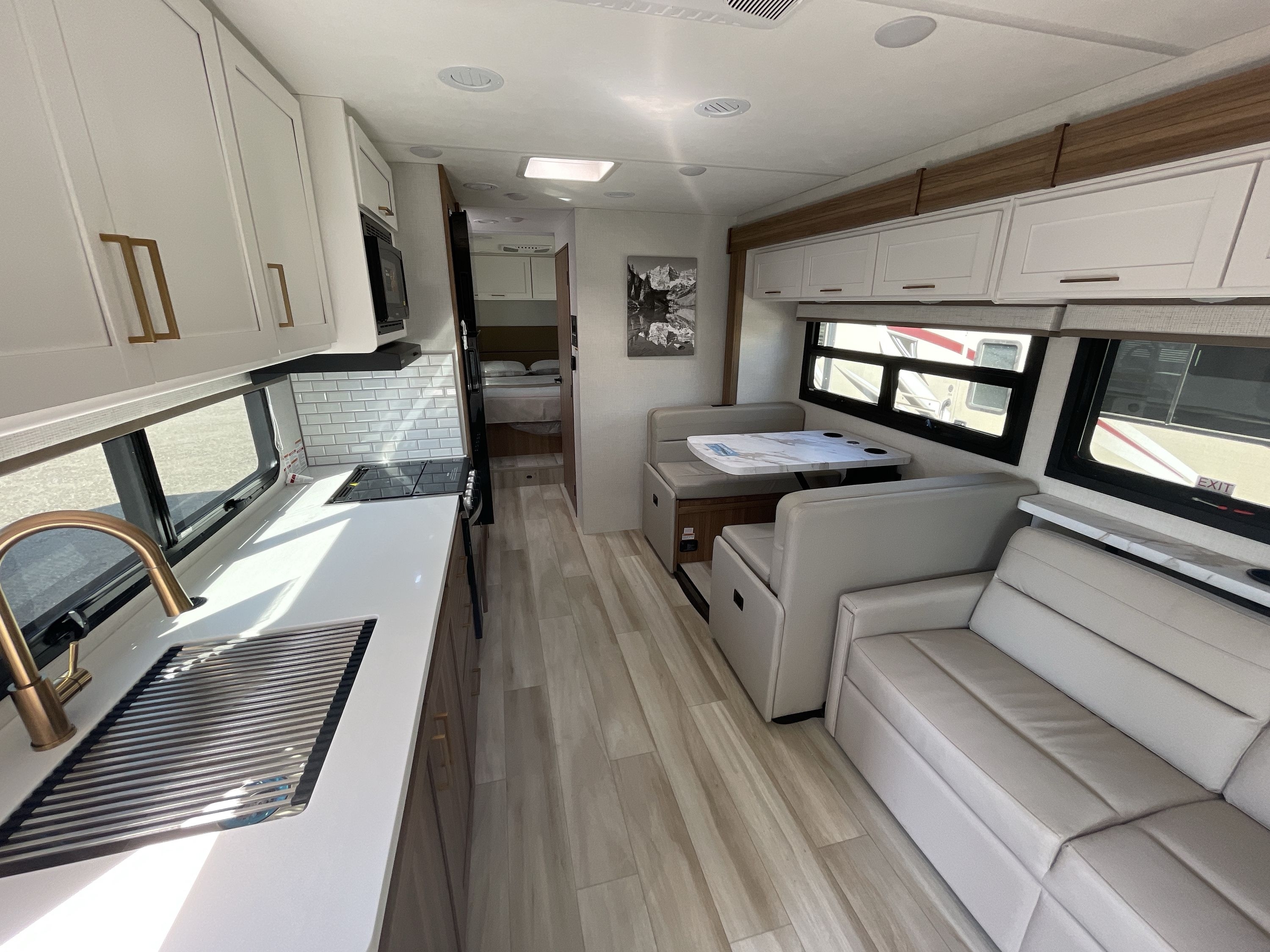 2027 Thor EDDIE BAUER 31ED in grand rapids MI