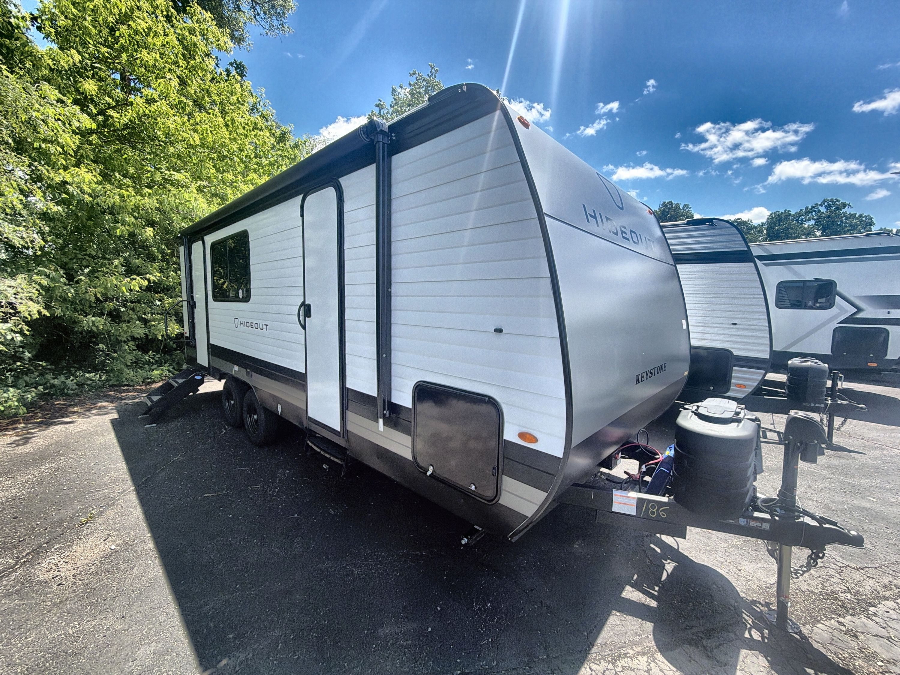 2027 Keystone HIDEOUT 210RL in chelsea MI