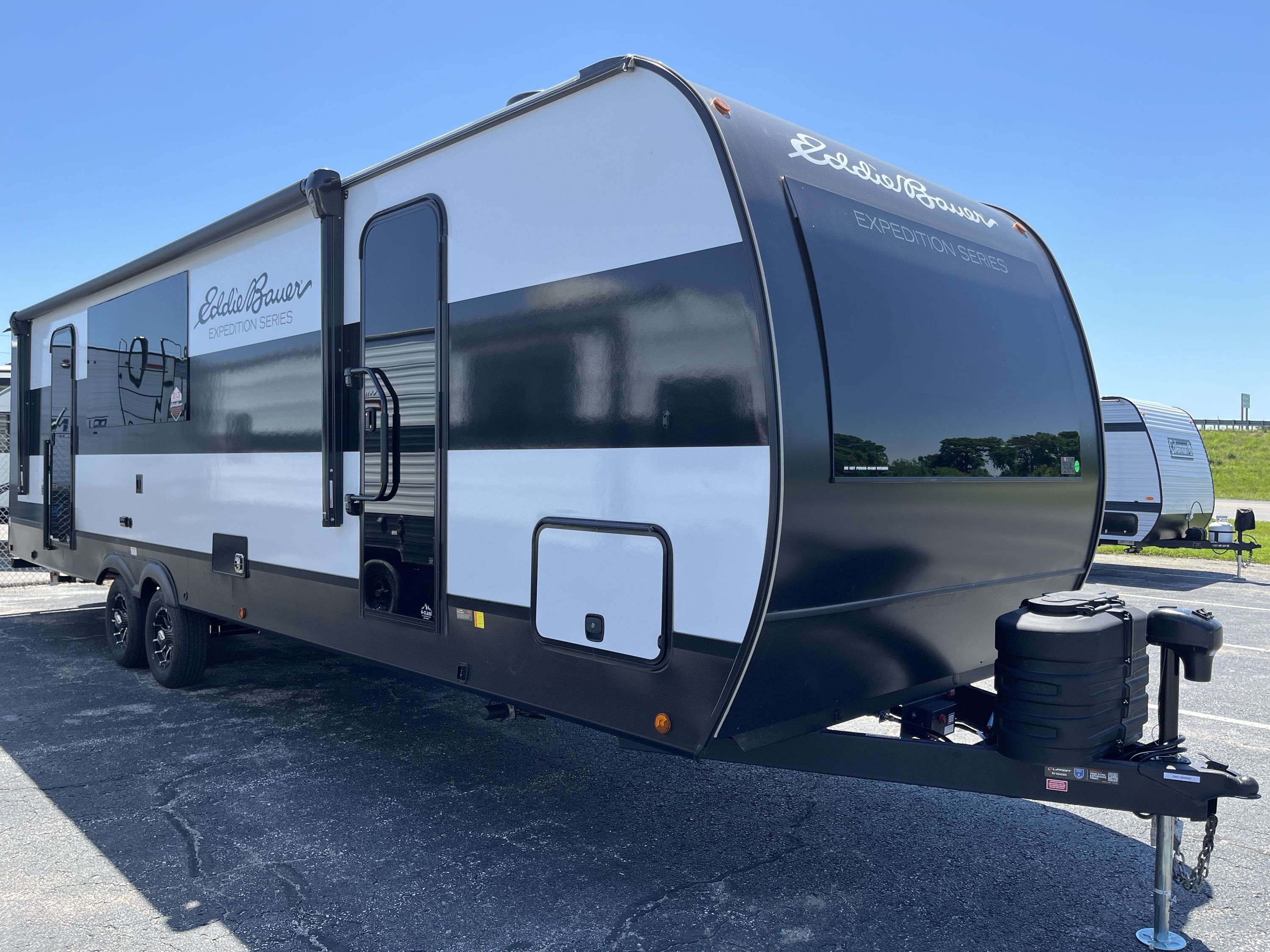 2026 Dutchmen EDDIE BAUER EXPEDITION 295BH in columbia MO