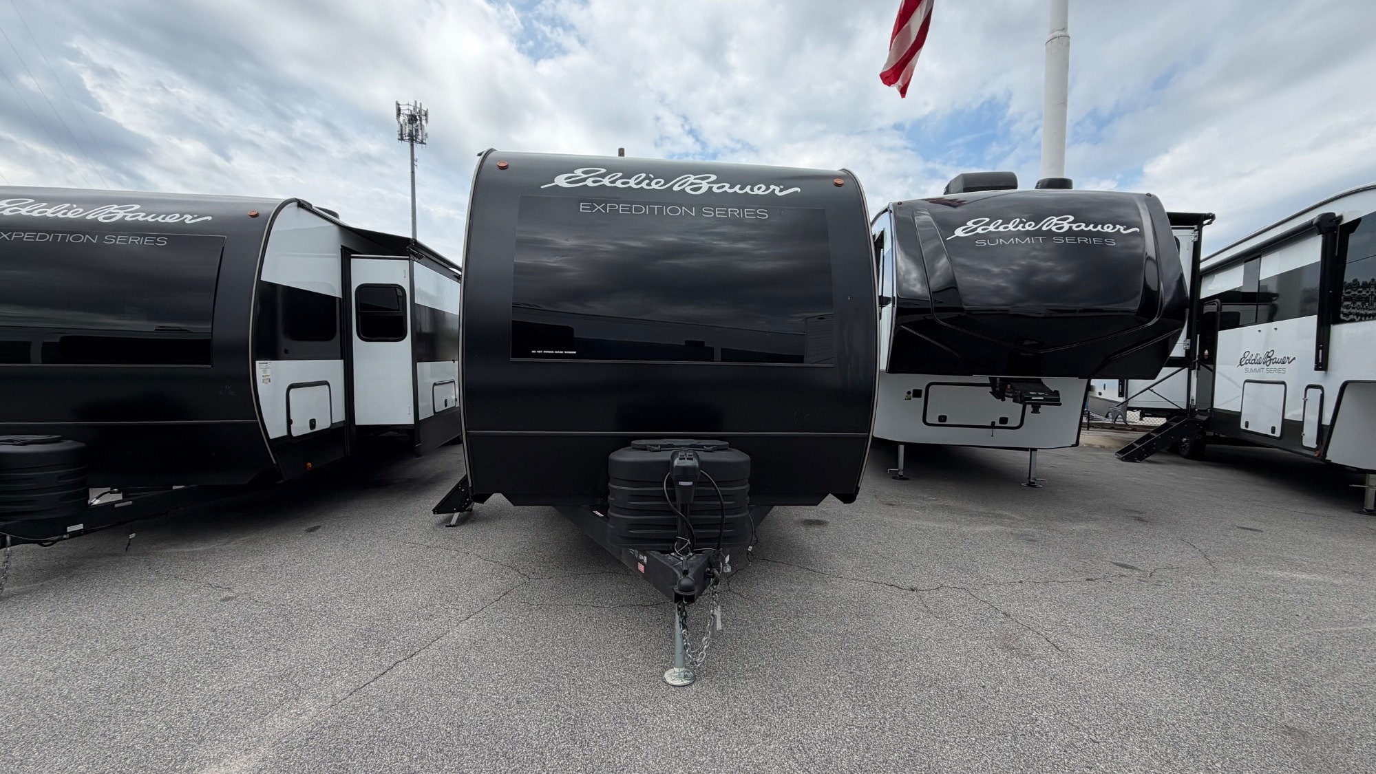 2026 Dutchmen EDDIE BAUER EXPEDITION 295BH in garner NC