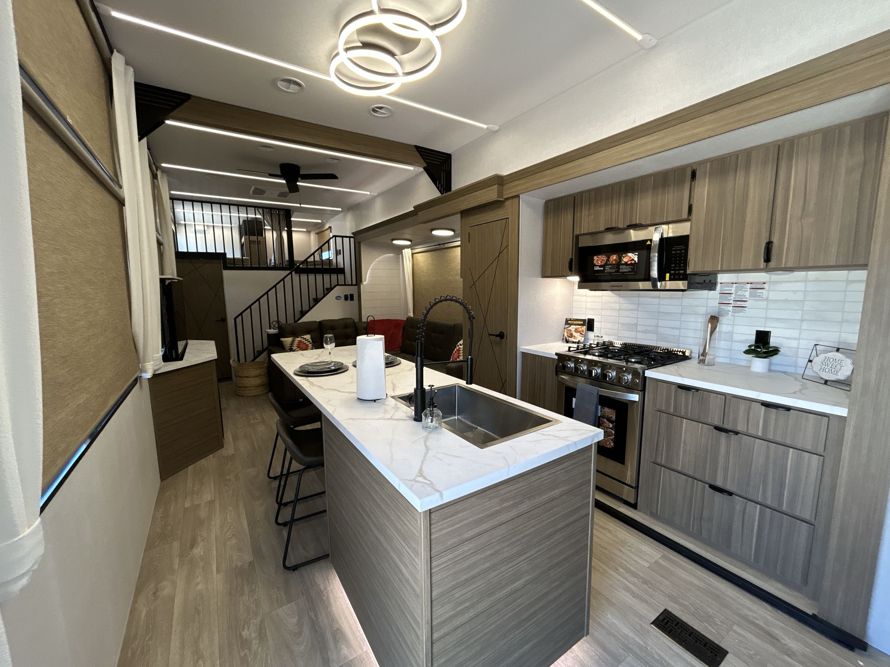 2026 Forest River SALEM VILLA GRAND 42ICE in salem AL