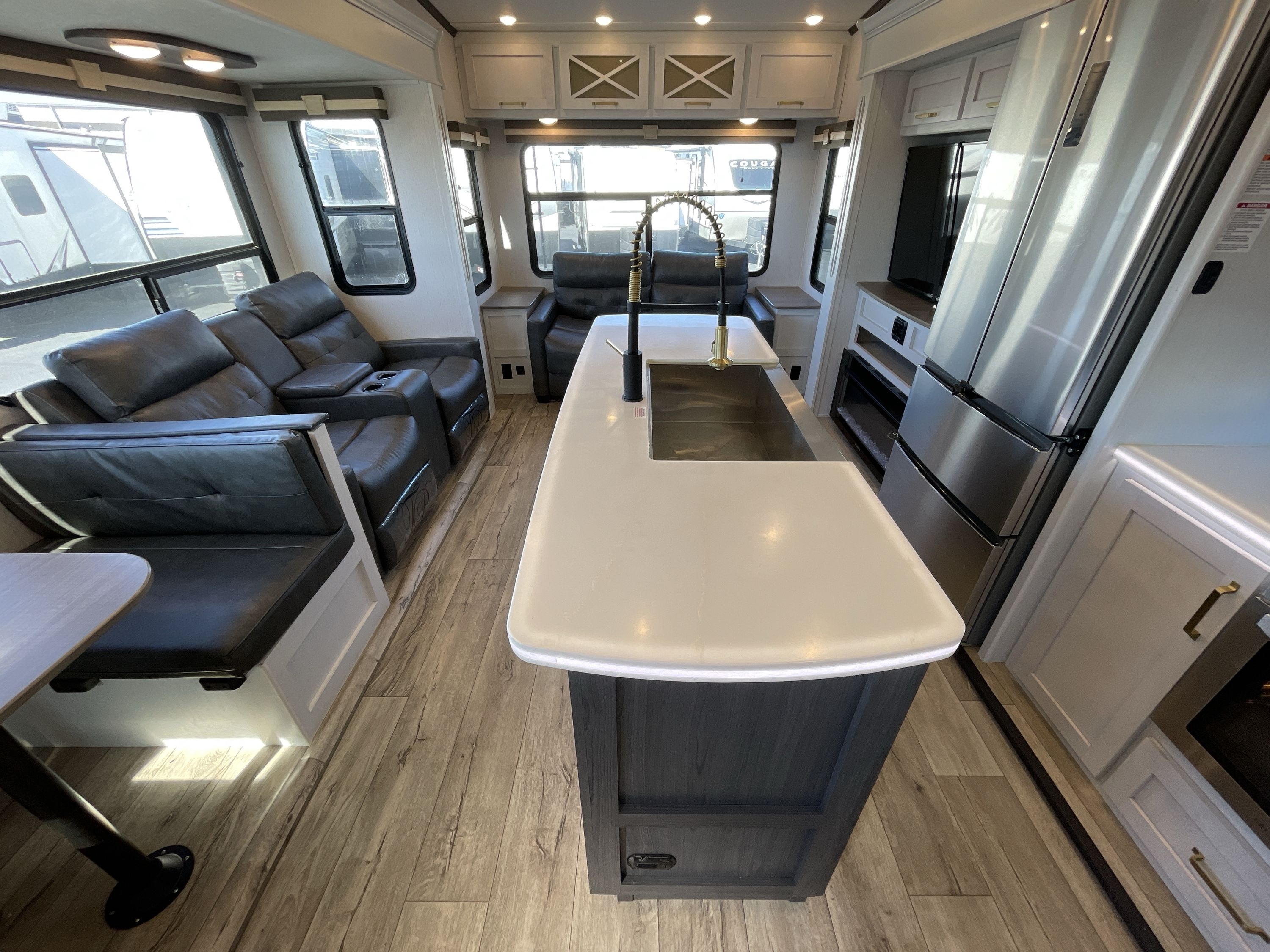 2022 Dutchmen ASTORIA 3553MBP in north little rock AR