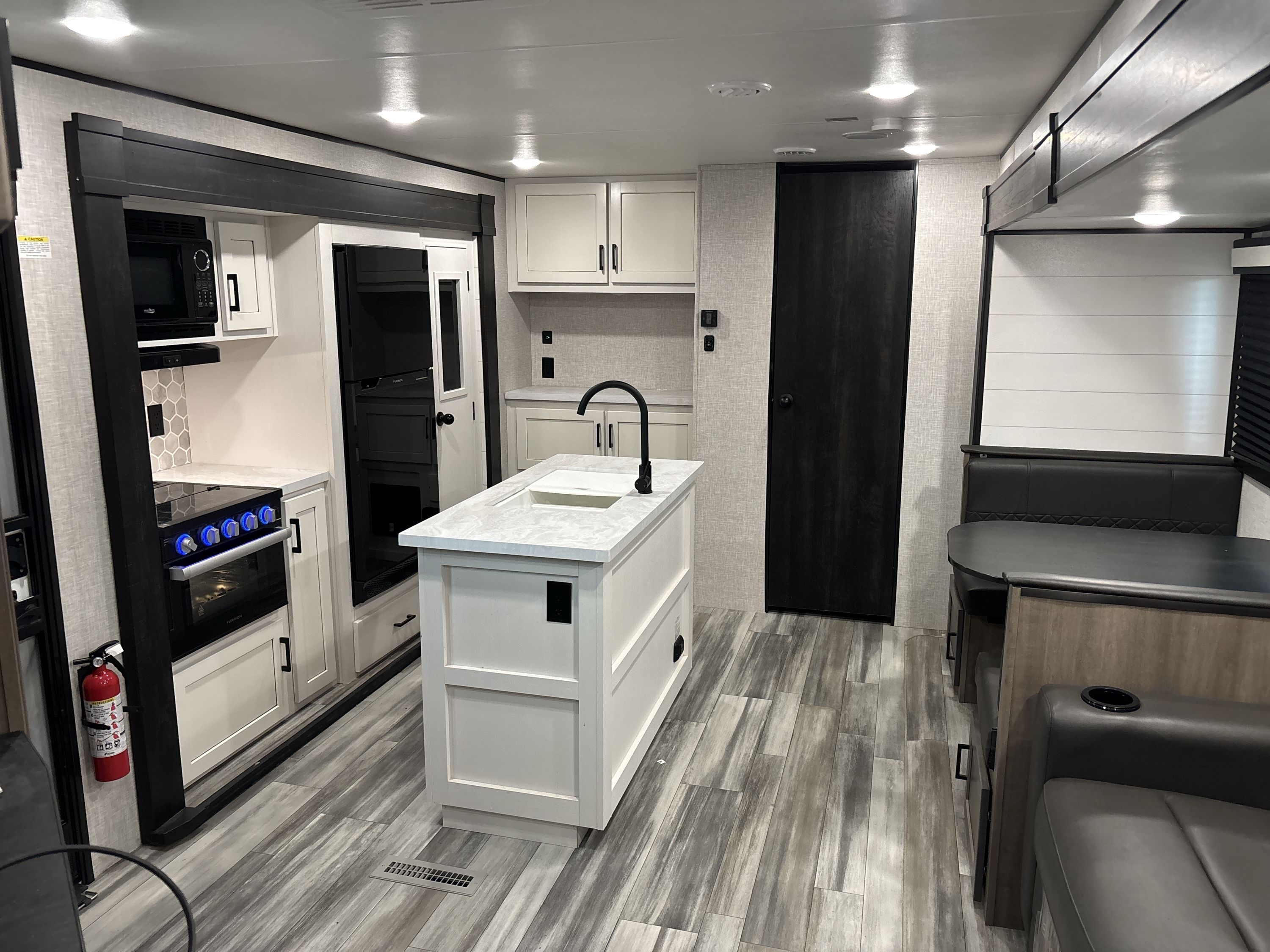 2024 Jayco JAY FLIGHT 331BTS in council bluffs IA