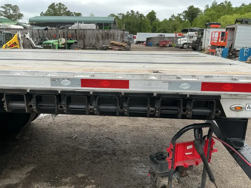 2024 Utility Flat bed