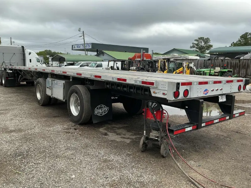 2024 Utility Flat bed