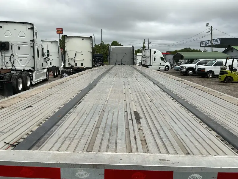 2024 Utility Flat bed