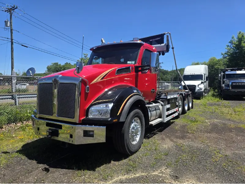 2020 KENWORTH T880