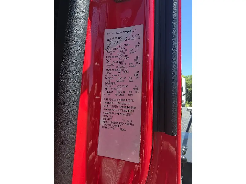 2020 KENWORTH T880