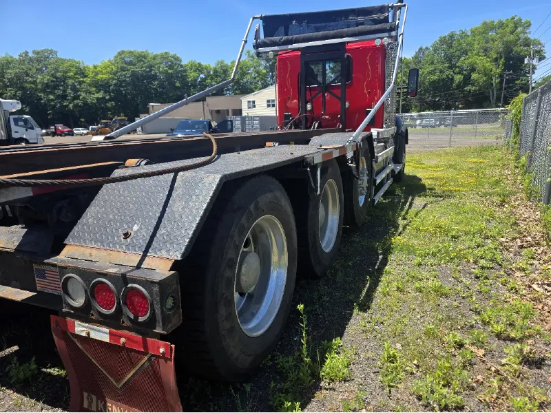 2020 KENWORTH T880