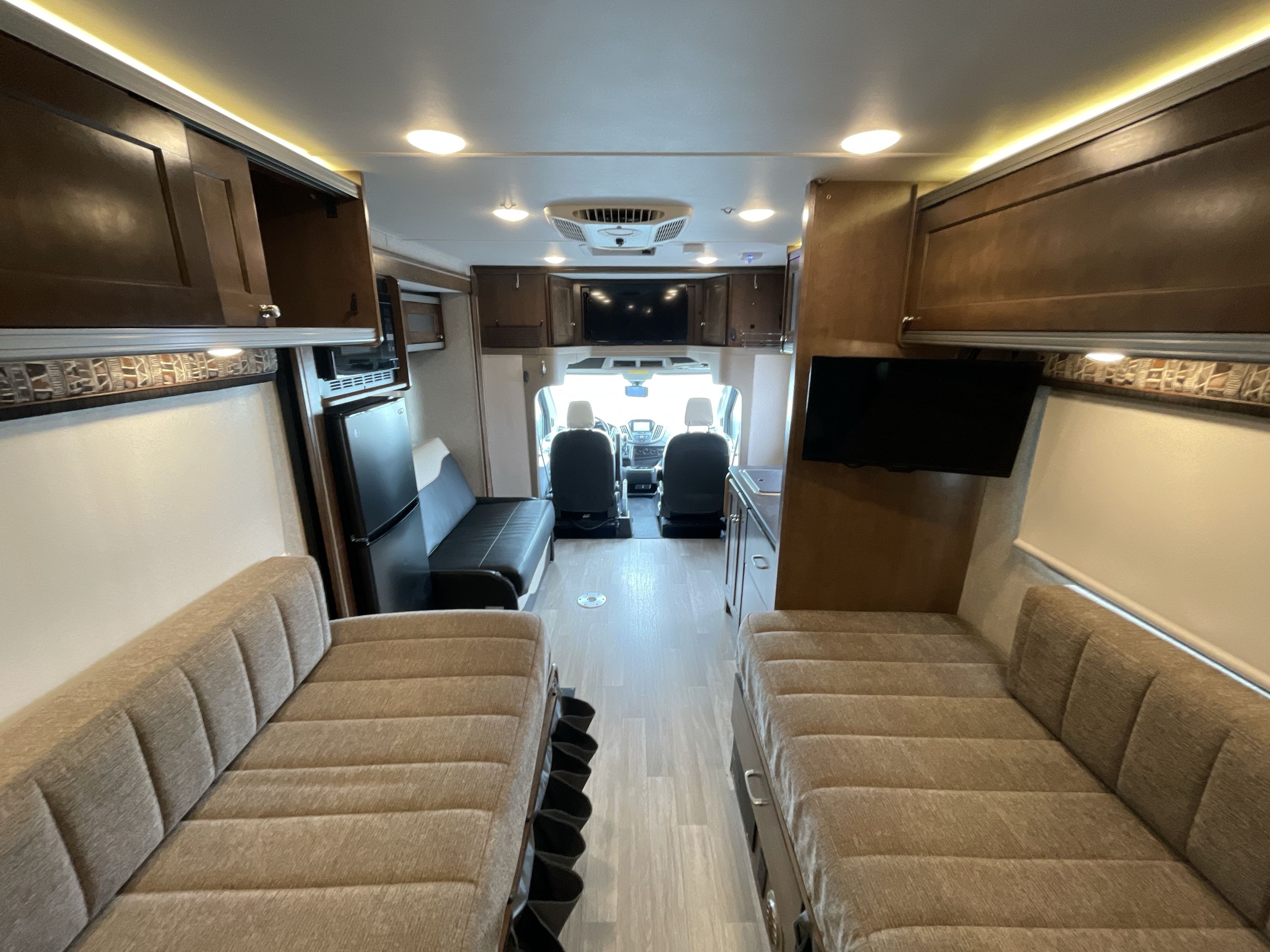 2019 Winnebago FUSE 23A in davenport IA