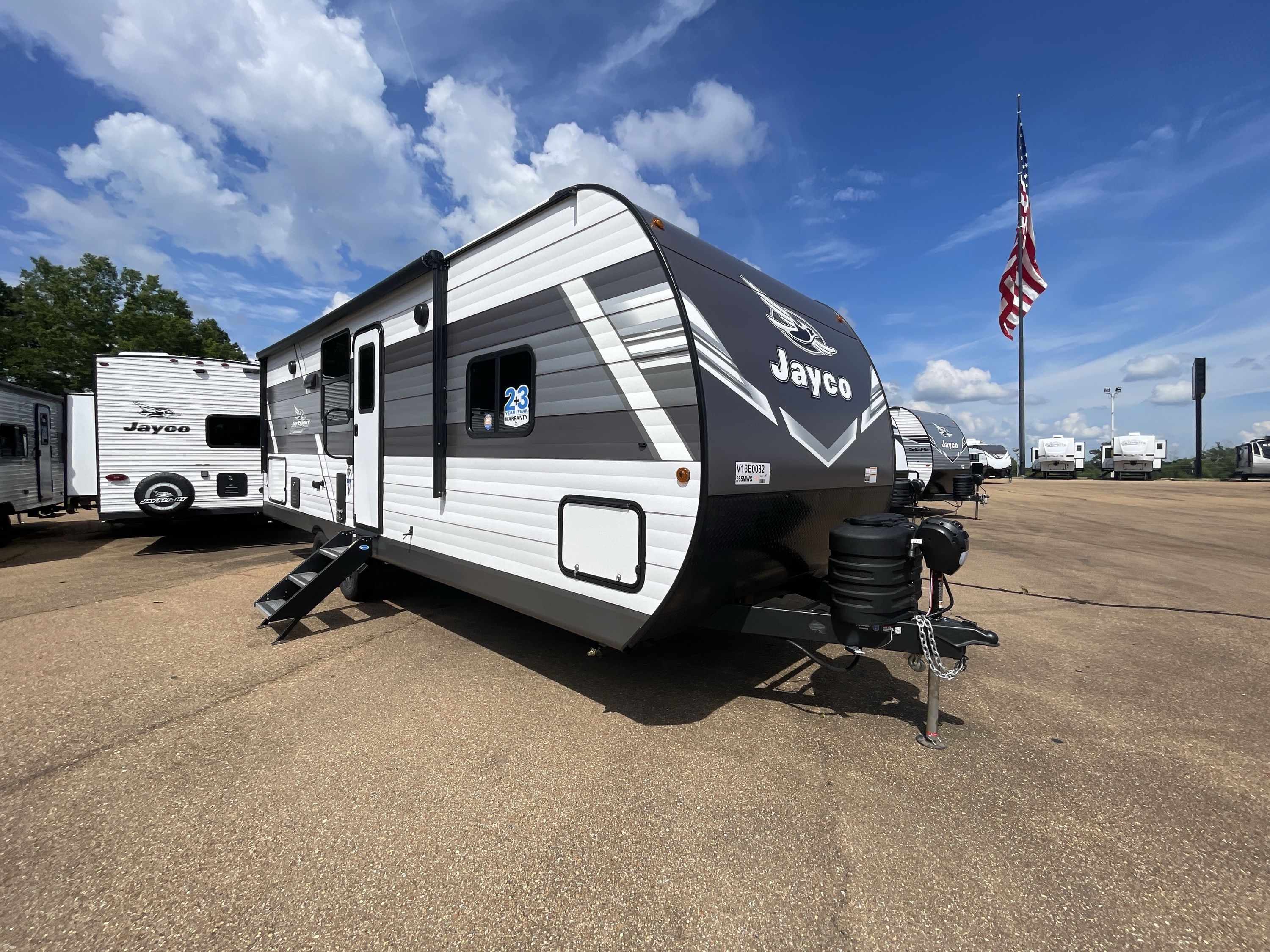 2027 Jayco JAY FLIGHT 265MWS in jackson MS