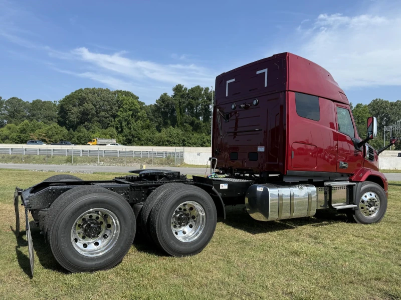 2027 MACK ANTHEM 64T