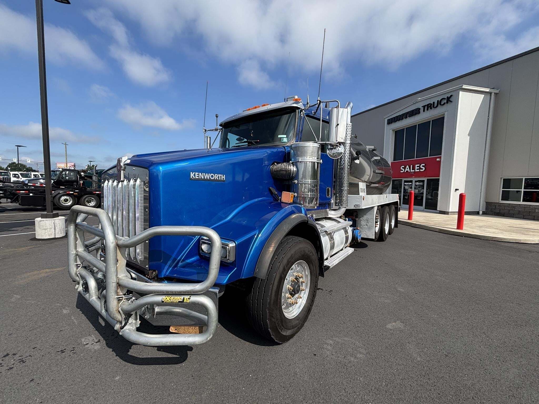 2019 KENWORTH T800 in Bartonsville, PA