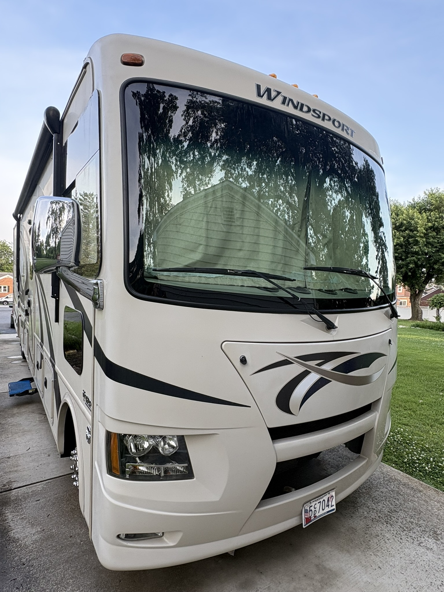 2016 Thor Motor Coach WINDSPORT 34J in baltimore MD