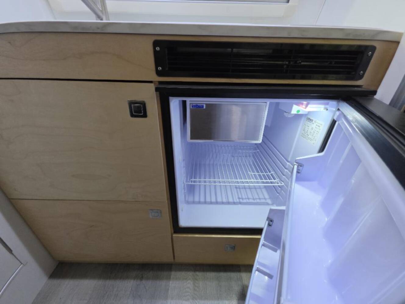A photo of this 2021 Nucamp T@B 320