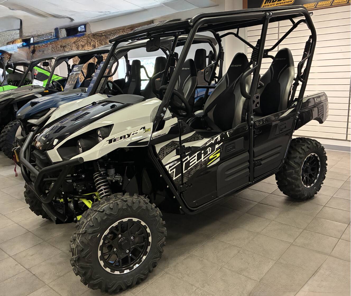 A photo of this 2025 Kawasaki Teryx4 S LE