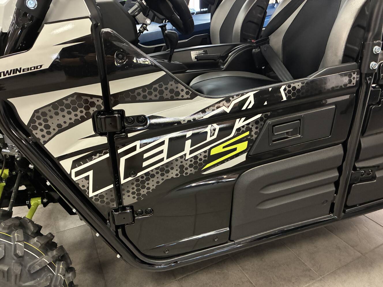 A photo of this 2025 Kawasaki Teryx4 S LE
