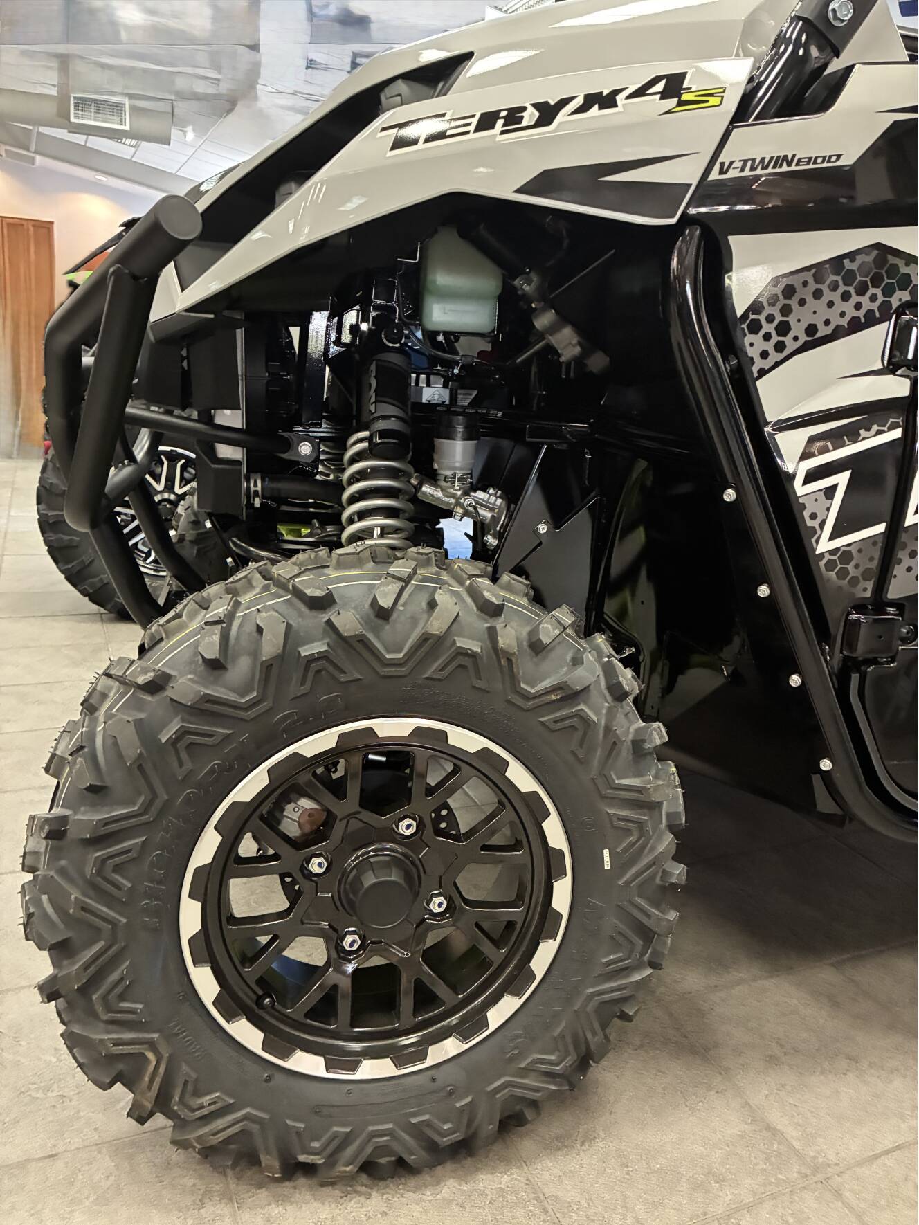 A photo of this 2025 Kawasaki Teryx4 S LE