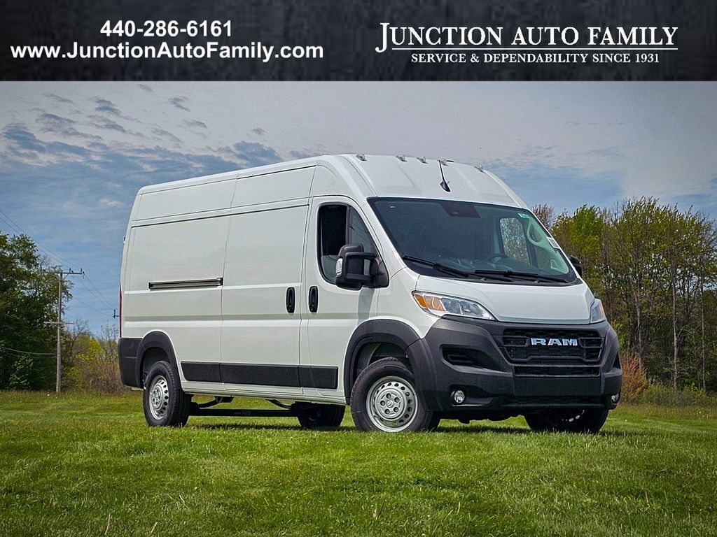 2026 RAM PROMASTER 2500 in Chardon, OH