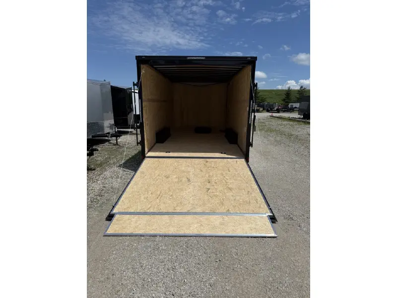 2027 HAUL ABOUT PAN8518TA3