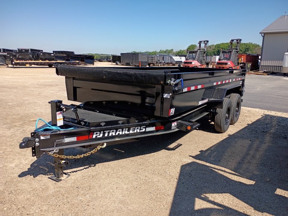 2026 PJ Trailers DL162 in Hilbert, WI