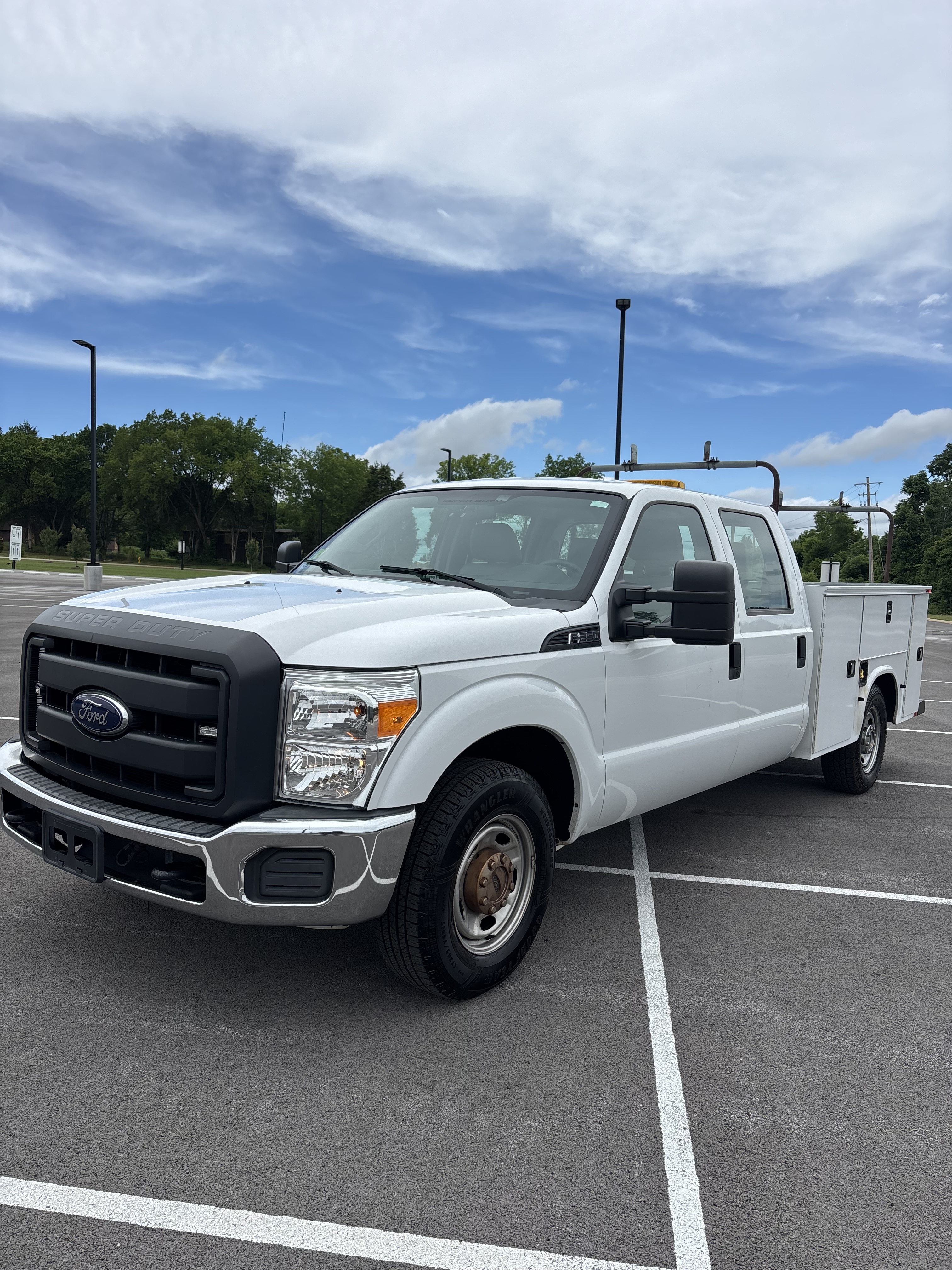 2016 FORD F250 XL XL in Bowling Green, KY