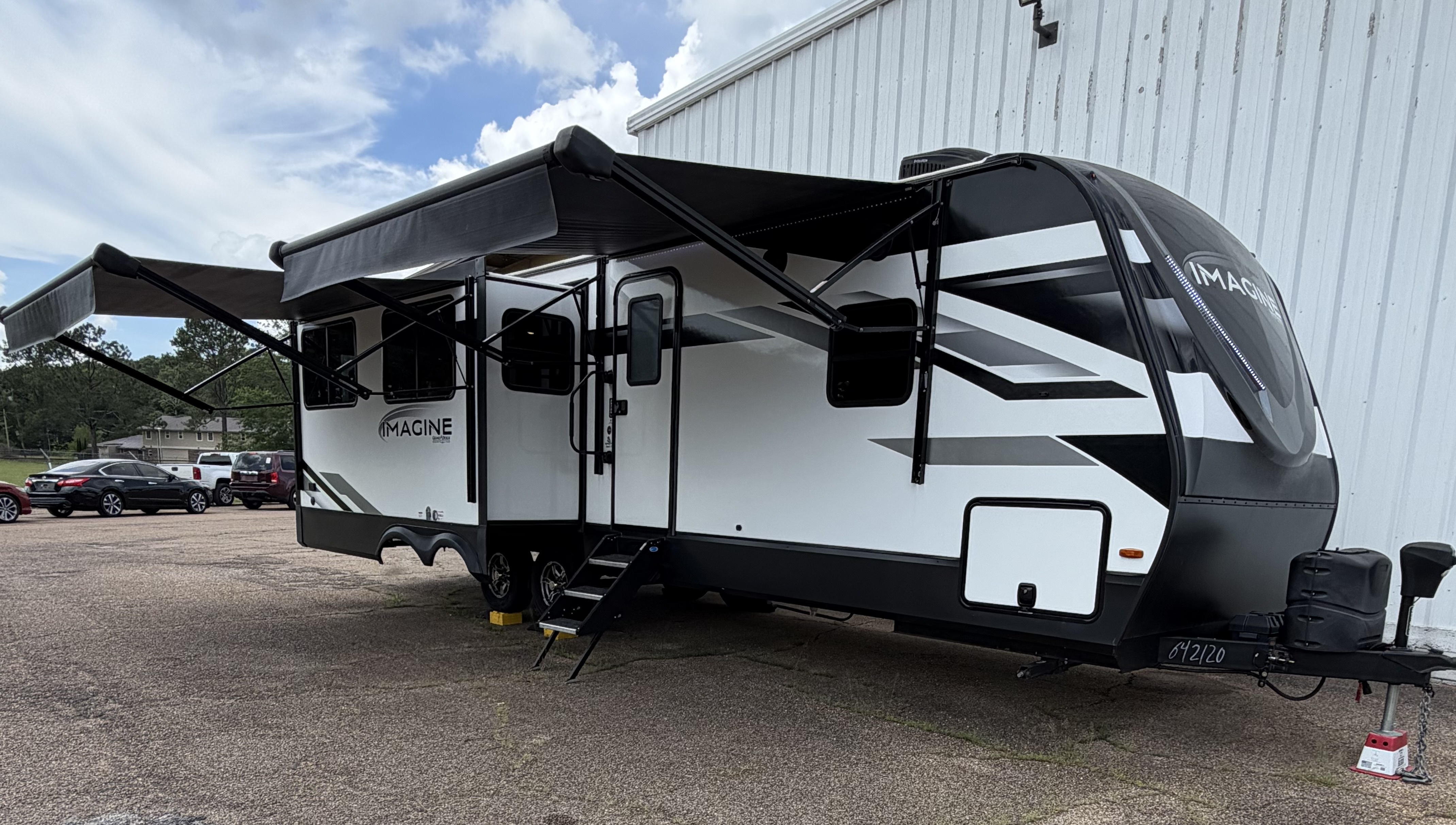 2023 Grand Design IMAGINE 2970RL RV