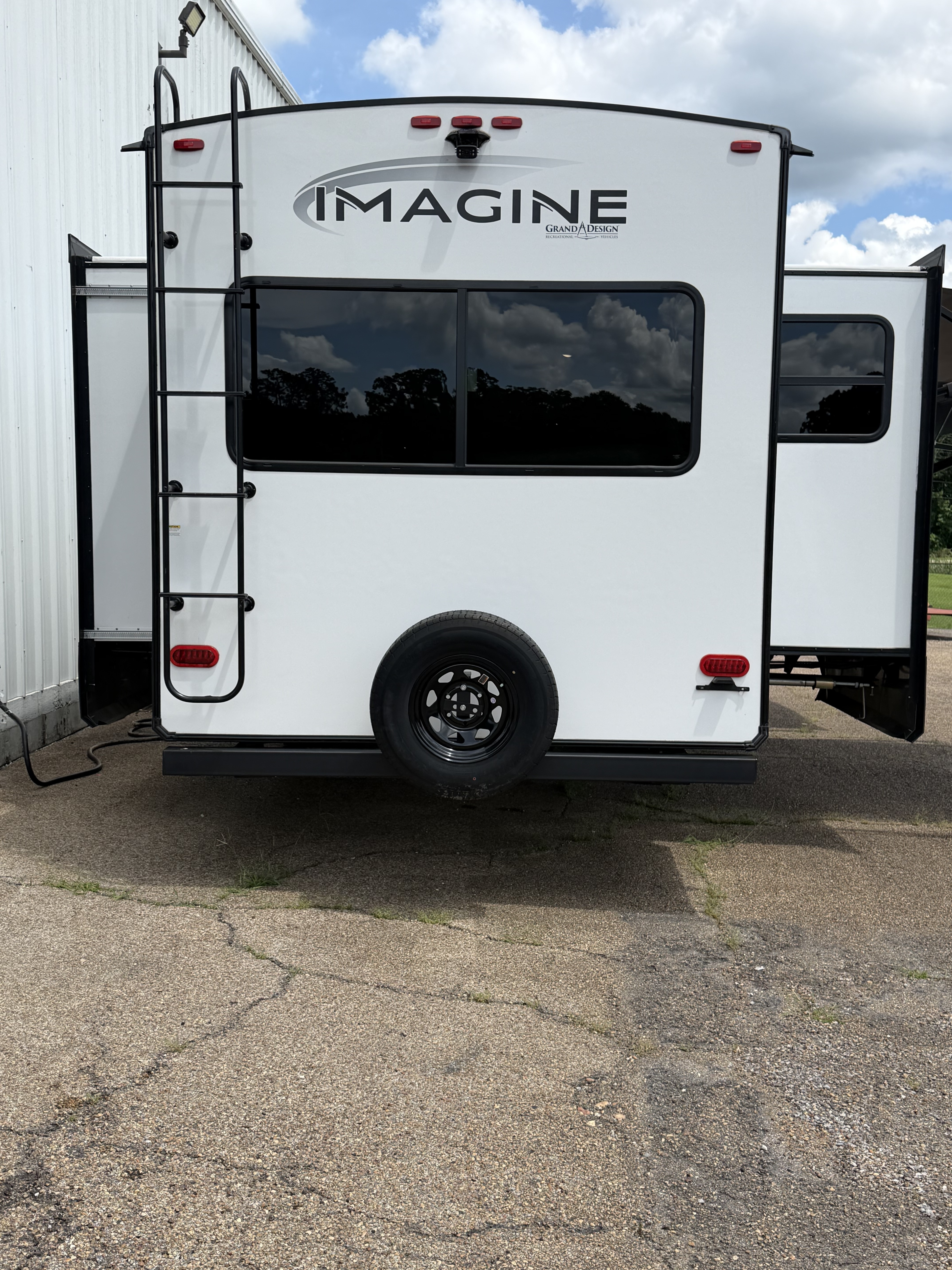 2023 Grand Design IMAGINE 2970RL in hamilton AL