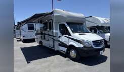 2018 Dynamax Corp ISATA 3 SERIES 24 FW RV