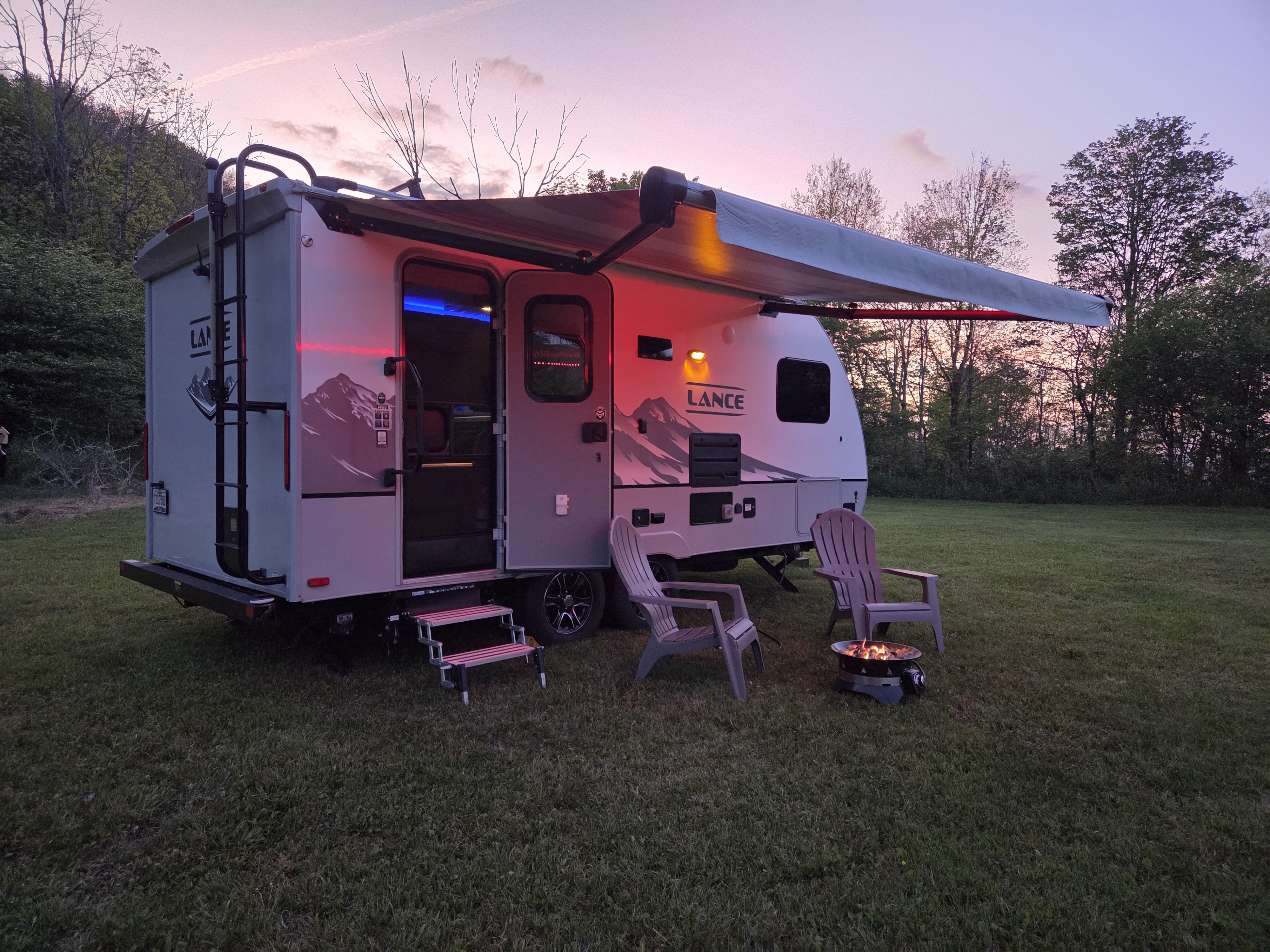 2021 Lance 1685 Travel Trailer in valley head WV