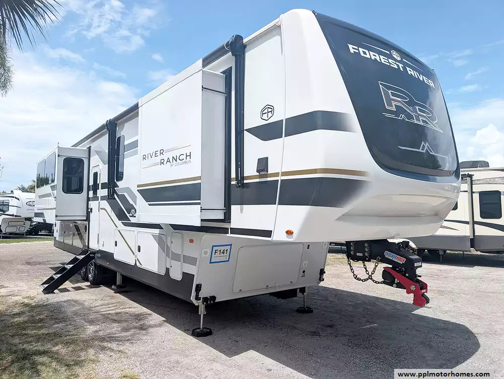 2025 Forest River Palomino River Ranch 393RL in summerfield FL