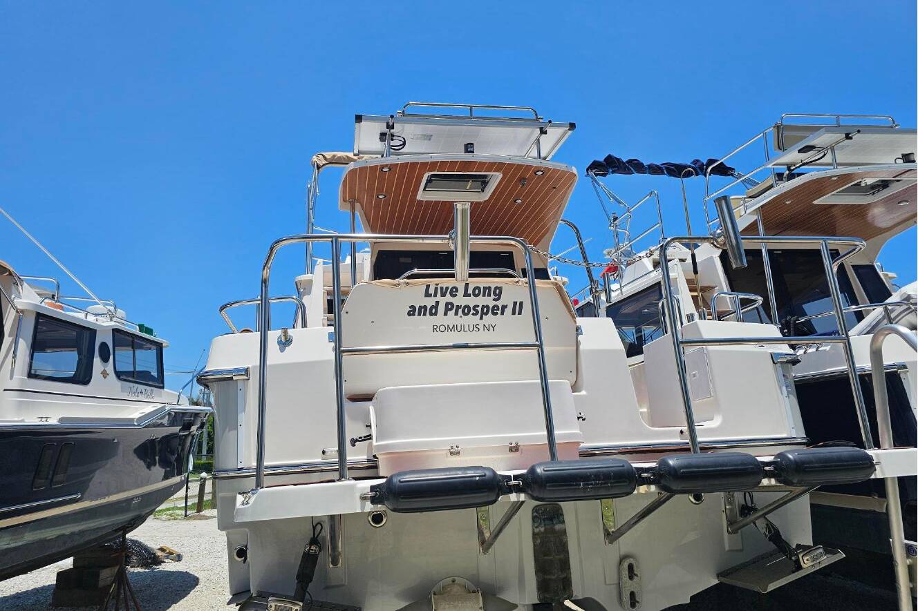 A photo of this 2023 Ranger Tugs R-29 CB