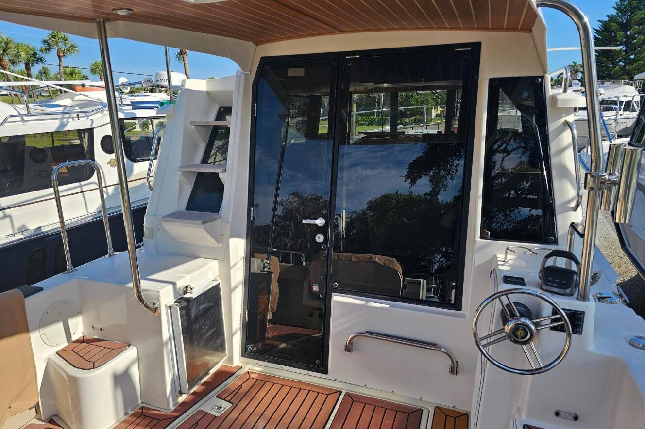 A photo of this 2023 Ranger Tugs R-29 CB