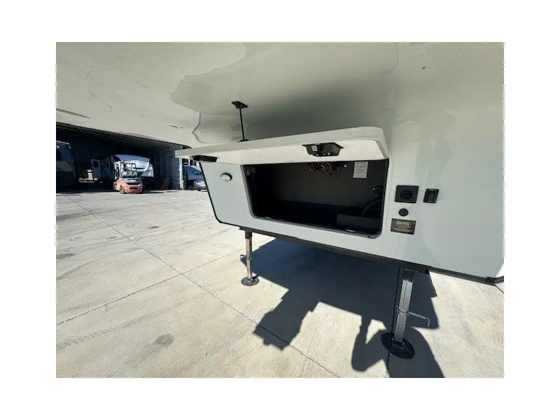 2026 FOREST RIVER ROCKWOOD SIGNATURE 361RL