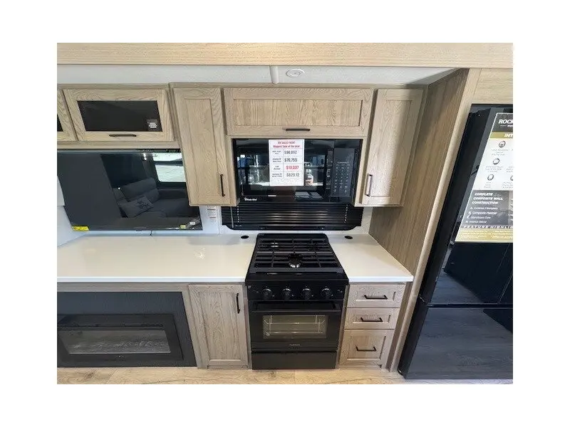 2026 FOREST RIVER ROCKWOOD SIGNATURE 361RL