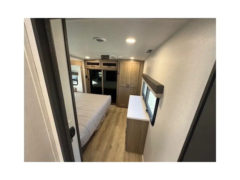 2026 FOREST RIVER ROCKWOOD SIGNATURE 361RL
