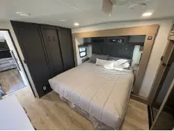 2026 FOREST RIVER ROCKWOOD SIGNATURE 361RL