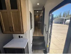 2026 FOREST RIVER ROCKWOOD SIGNATURE 361RL