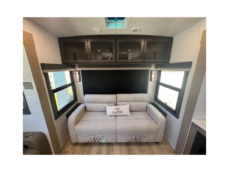 2026 FOREST RIVER ROCKWOOD SIGNATURE 361RL