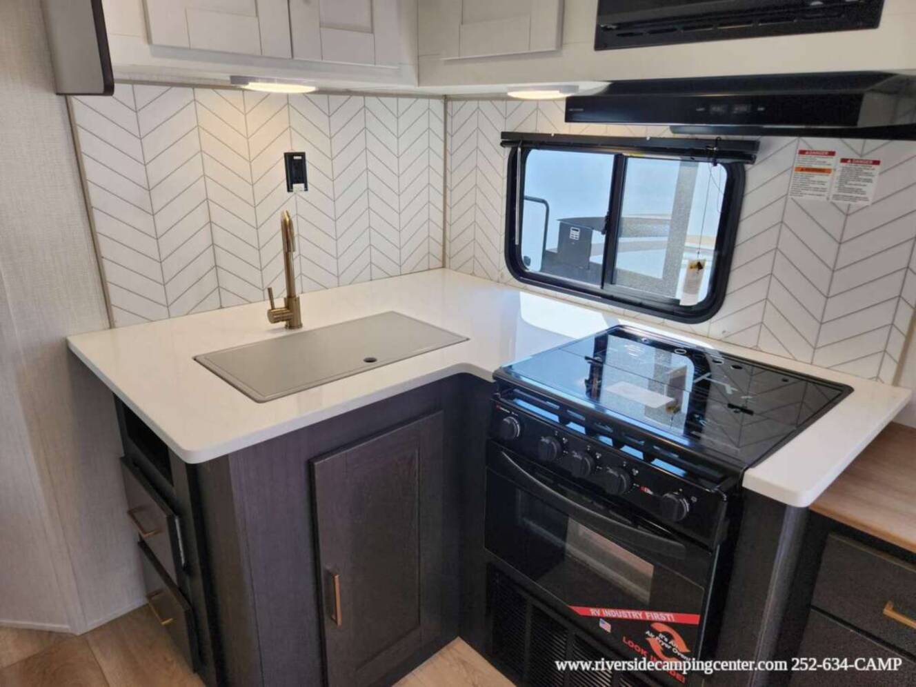 A photo of this 2025 Heartland North Trail Ultra-Lite 26RLX