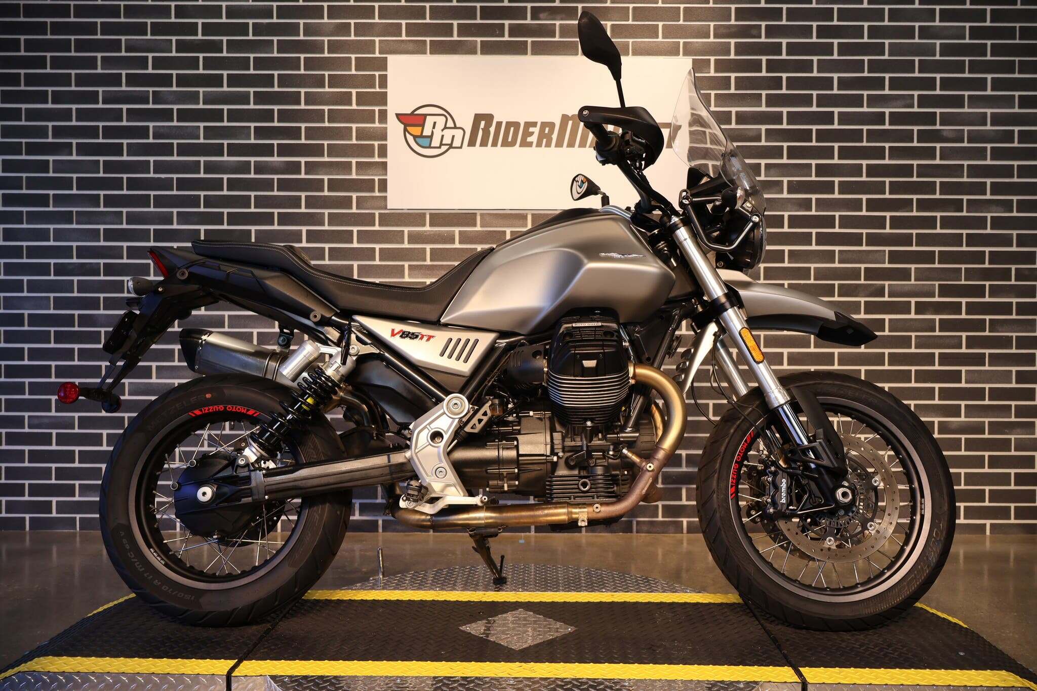 2020 Moto Guzzi V85 TT TT in Ormond Beach, FL