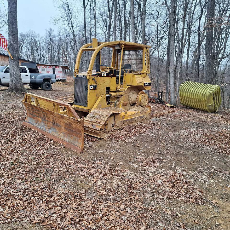 1993 Caterpillar D4H-LGP in Charleston, WV