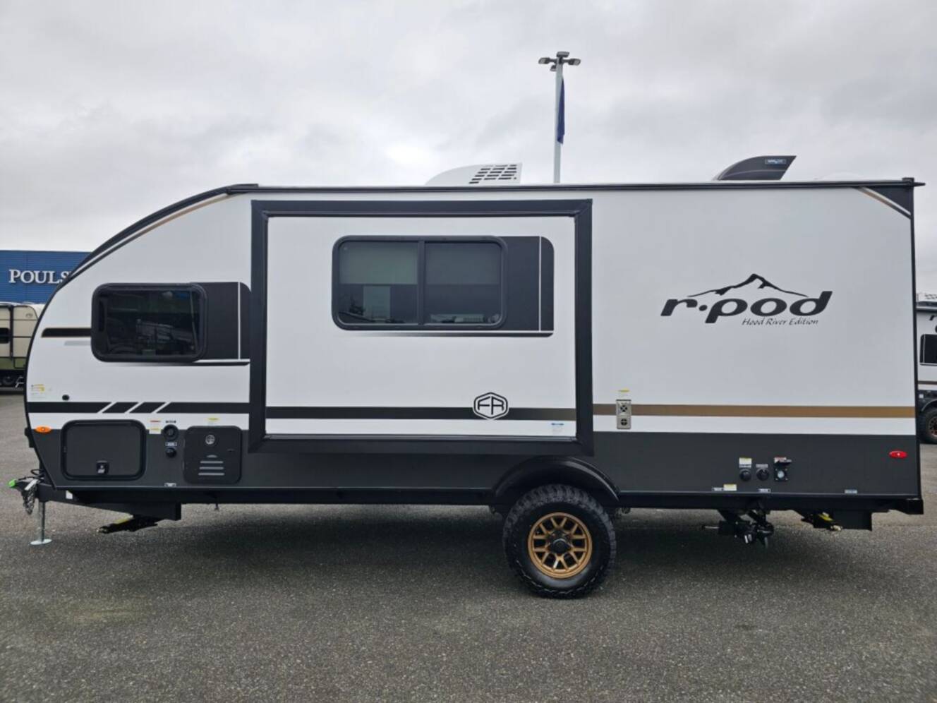 A photo of this 2026 Forest River R-Pod RP-185