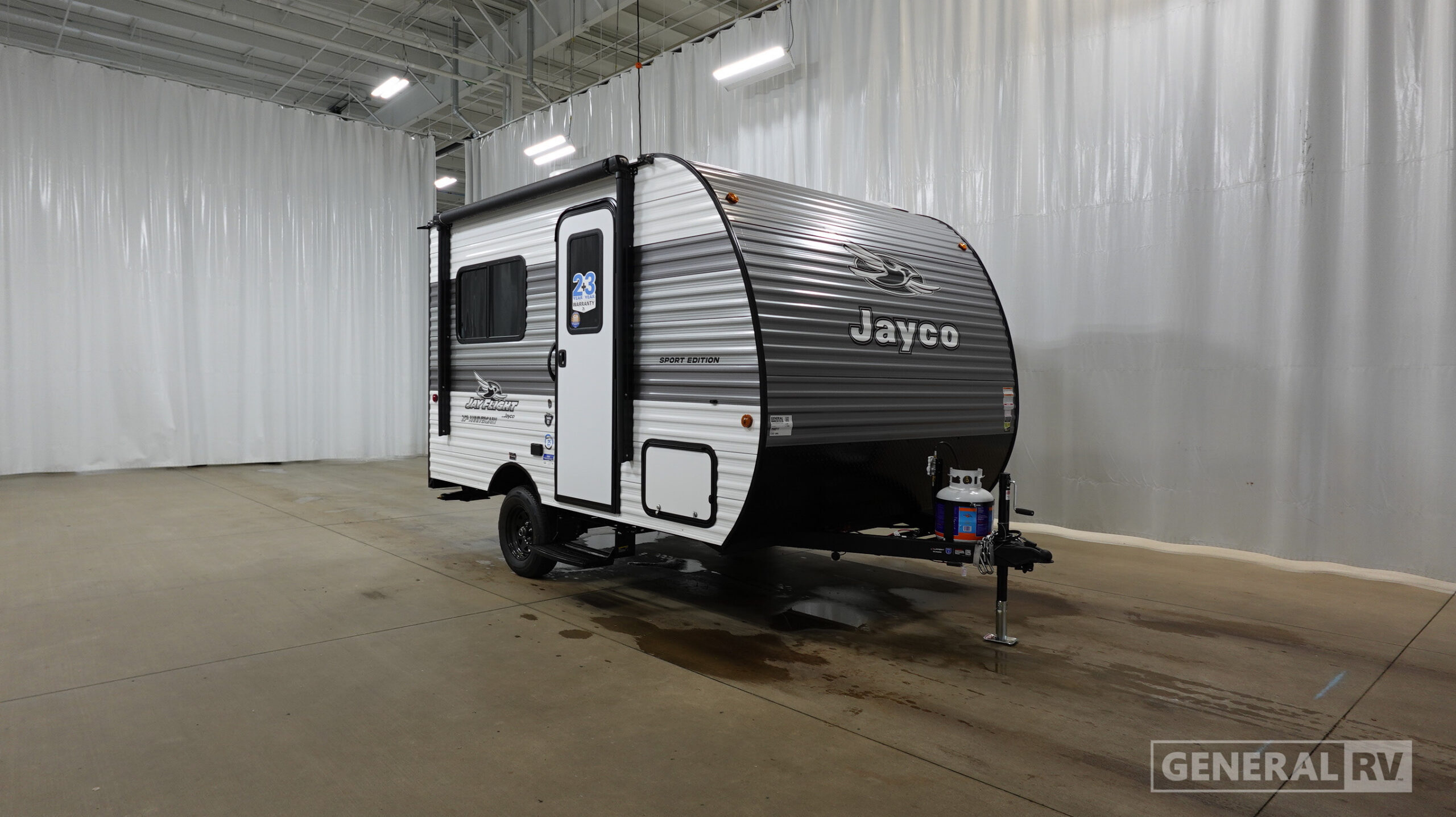 2027 Jayco Jay Flight SLX 130RD in wixom MI