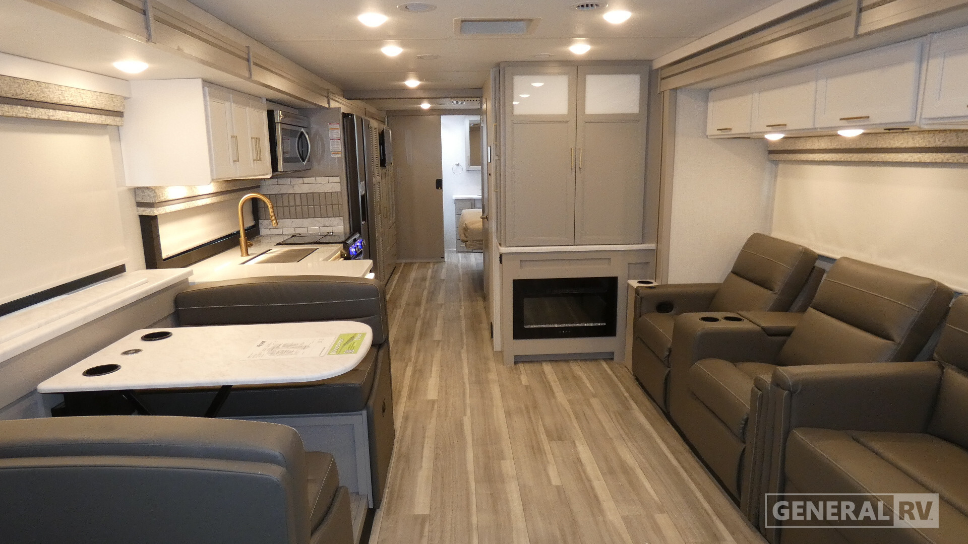 2026 Thor Motor Coach WINDSPORT 36H in wixom MI