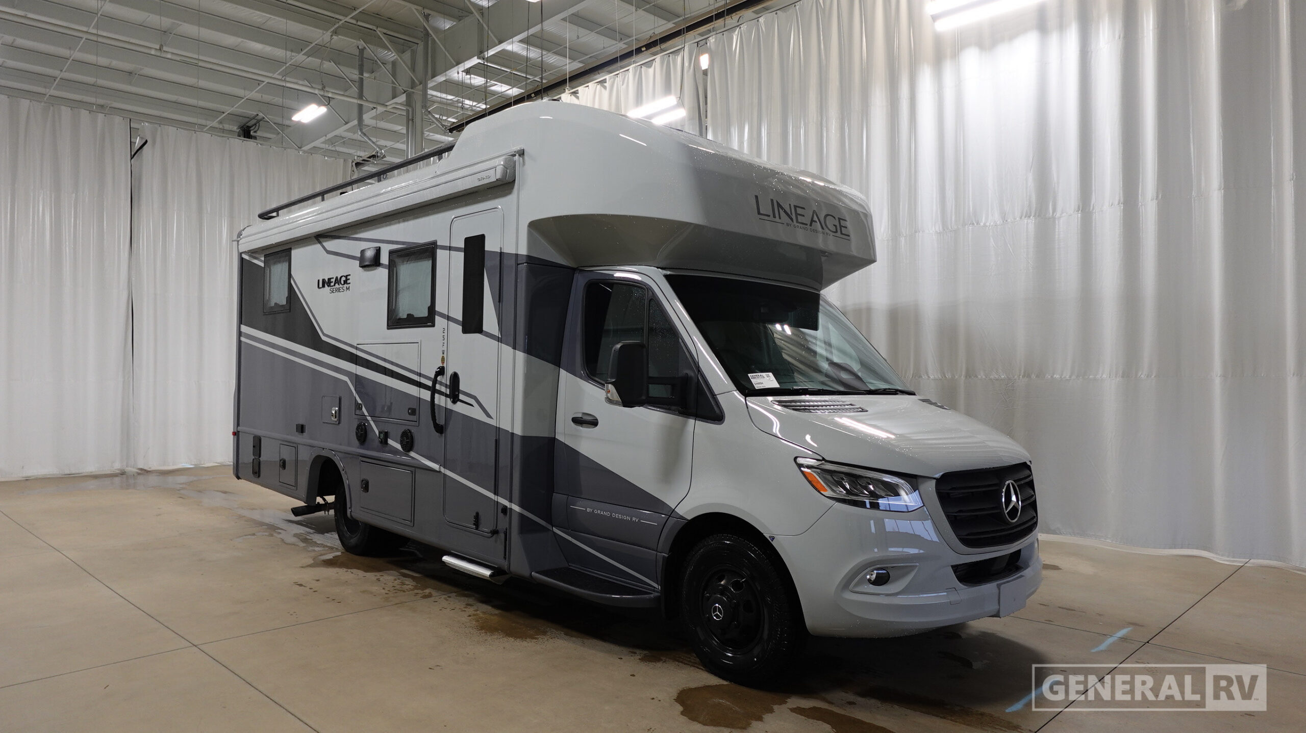 2027 Grand Design Lineage Series M 25FW in wayland MI