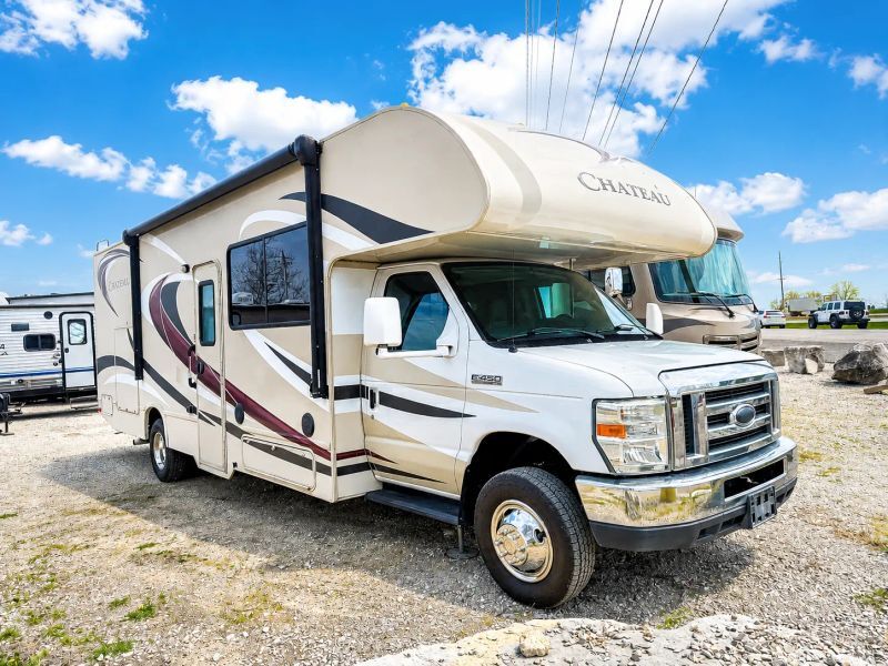 2016 Thor Motor Coach Chateau 29G Ford in columbia IL