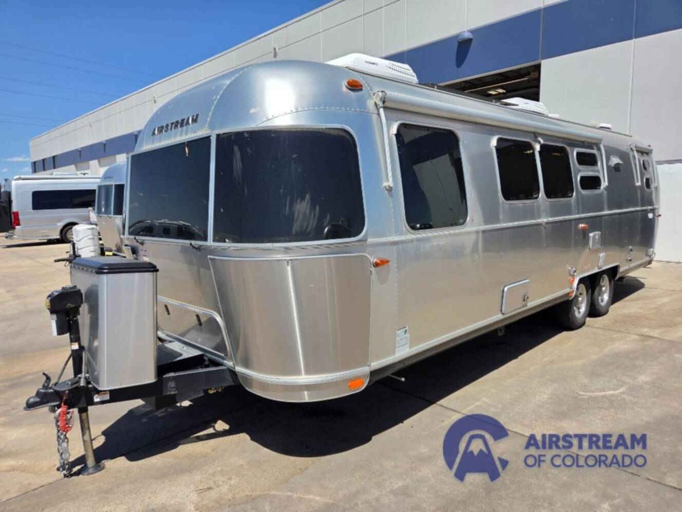 A photo of this 2023 Airstream Flying Cloud 30FB Office